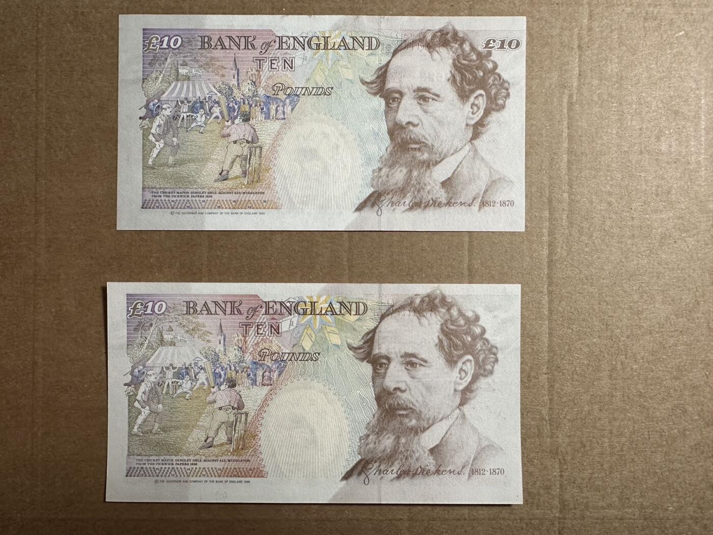 🐍甜小邱世界纸币收藏🐍第138期精品场💐 1992皇冠版+1993a版 全新UNC 英国 10镑 狄更斯