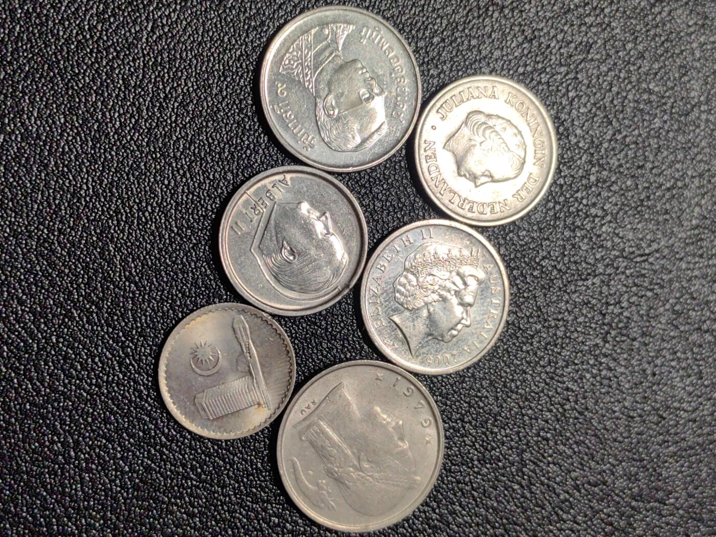 靖甫拍卖新拍第一场 各国硬币一组