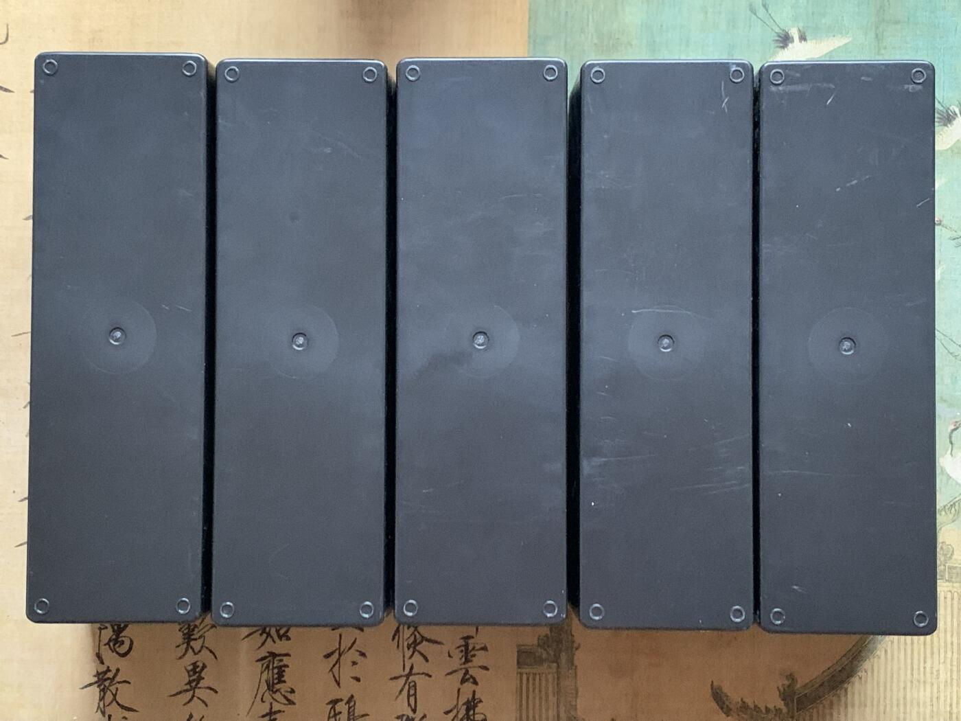 《竞宝斋》第453场 周日，周一 2场连拍 （全场包邮，欢迎送拍） 五个一组 PCGS评级币大号正版收纳盒（每个可装20枚PCGS评级币）细节见图