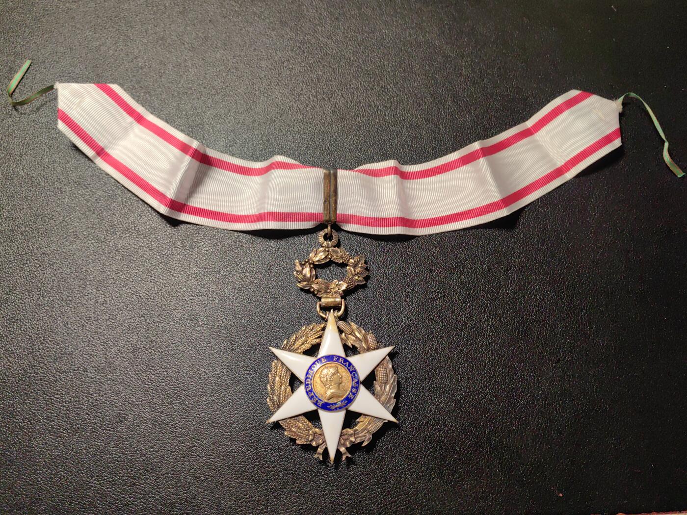 靖甫拍卖新拍第一场 法国指挥官级农业功勋勋章 