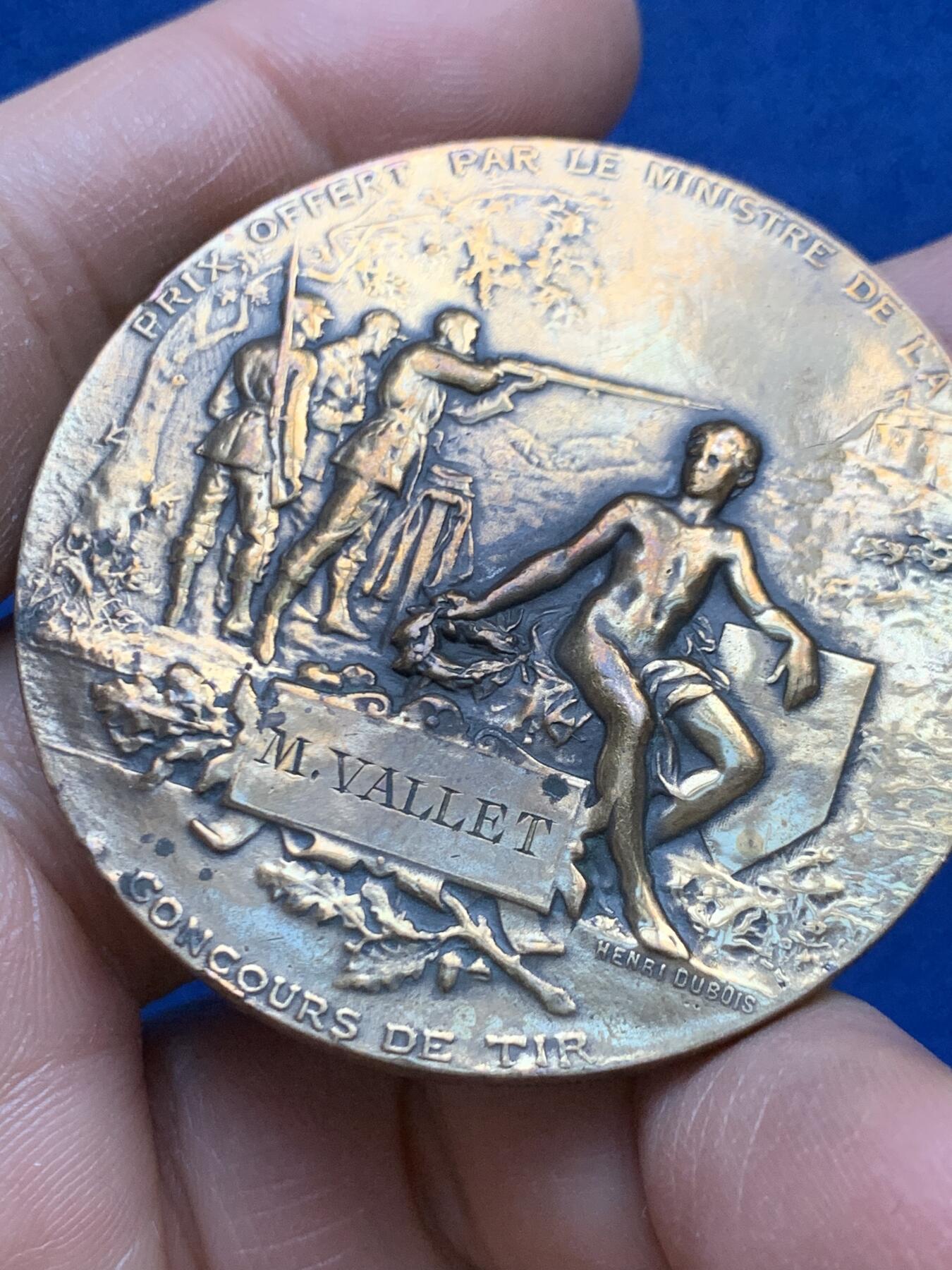 《竞宝斋》第453场 周日，周一 2场连拍 （全场包邮，欢迎送拍） 法国战争部颁发射击比赛铜章 58克 49.7mm 丰饶角铜标