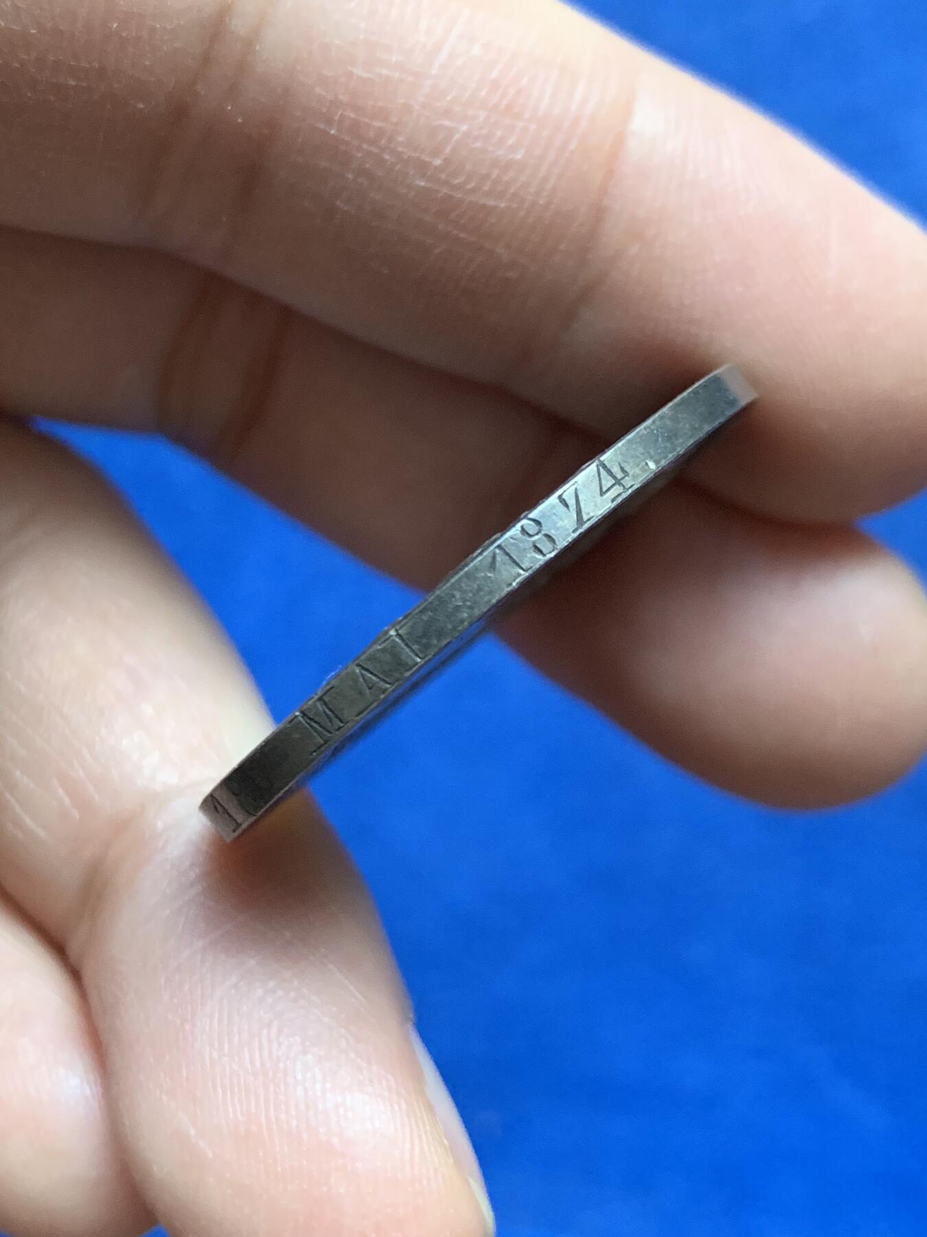 《竞宝斋》第453场 周日，周一 2场连拍 （全场包邮，欢迎送拍） 法国婚姻与爱情纪念银章 1874 蜜蜂银标 13.9克 31.8mm 