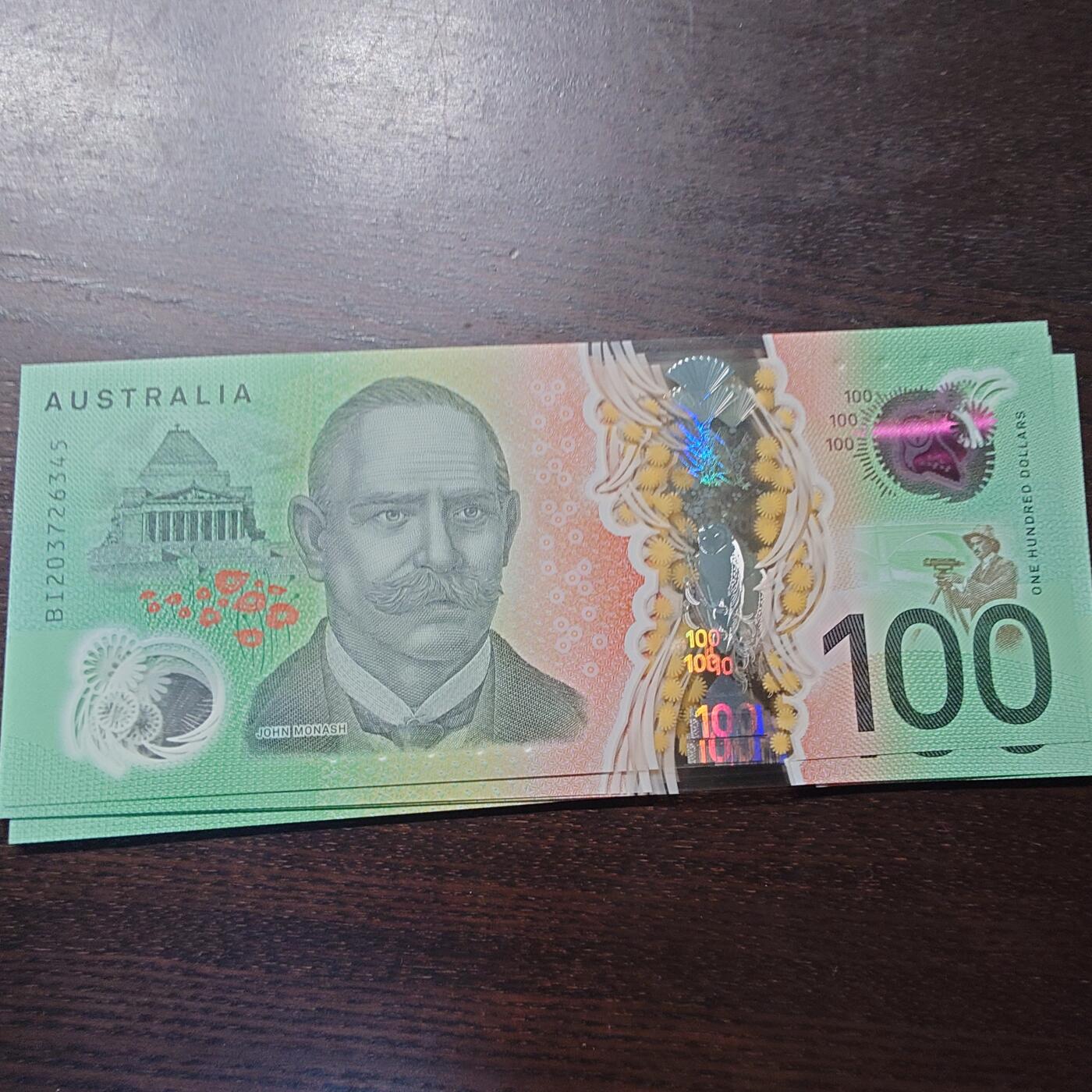 【新年二拍】世界钱币～微拍第223期暨2025年第63期  裸钞专场超低起拍 欢迎参与 2020年澳大利亚100元 全新绝品带4尾号6345