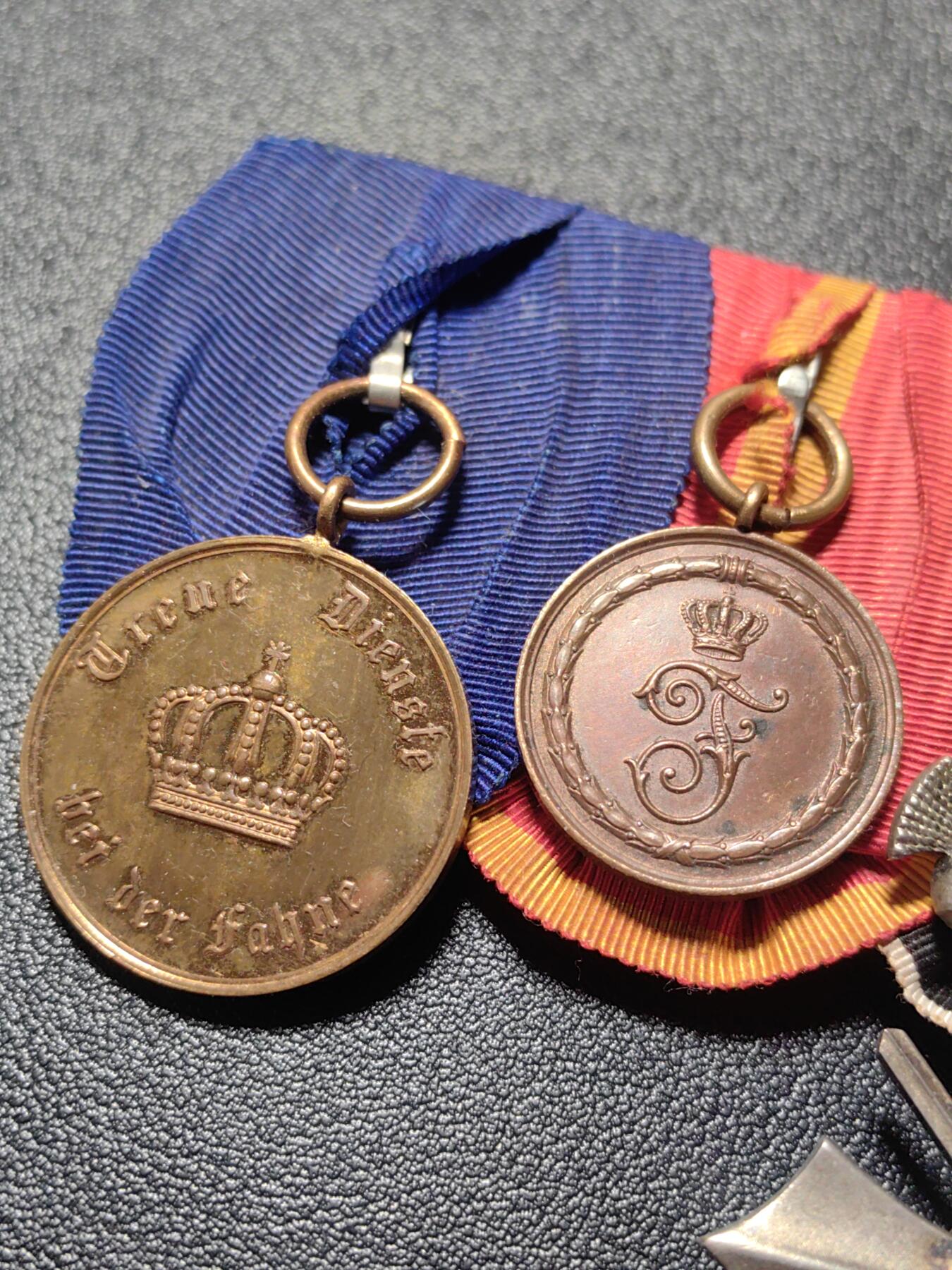 靖甫拍卖新拍第一场 德国一战勋章奖章联排 普鲁士忠诚服役 保加利亚六级军事功勋