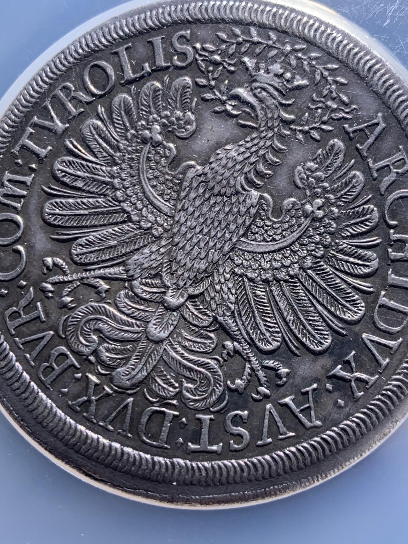 《竞宝斋》第453场 周日，周一 2场连拍 （全场包邮，欢迎送拍） NGC AU58 神圣罗马帝国 1705-11年 蒂罗尔伯国  约瑟夫一世 2泰勒大银币 57.7克的双重手感 大波浪发型 加大盒装 不用换藏的品种