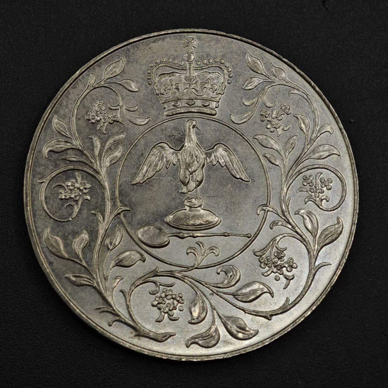 【淘币小摊】实时拍第八百三十七拍   散币银币场   满百包邮可预留二周 每周一统一发货   英国1977年女王登基银禧克朗纪念币