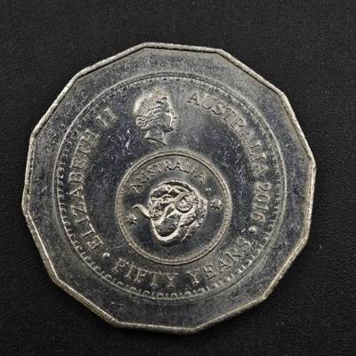 【淘币小摊】实时拍第八百三十七拍   散币银币场   满百包邮可预留二周 每周一统一发货   - 澳大利亚2016年货币60周年50分纪念币