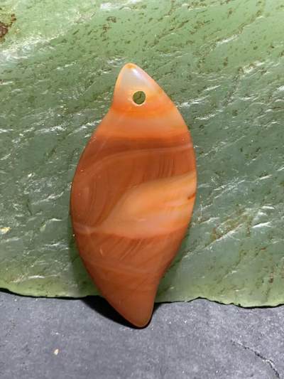 高玉化缠丝玛瑙通货吊坠一个， - 高玉化缠丝玛瑙通货吊坠一个，