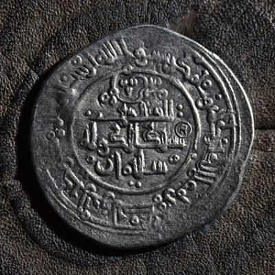 【良泉】第45期【直播场】1月15日晚19.30点开拍！ 208组，西方古代钱币、丝路古珠杂项专场 - 现代【复刻】工艺品4