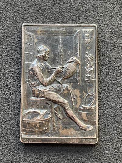 「木头集藏」章牌专场-第65场 - G.Devreese～1903年比利时图尔奈市法律顾问纪念银章，尺寸：44×29mm，23.4g，较少见银章。