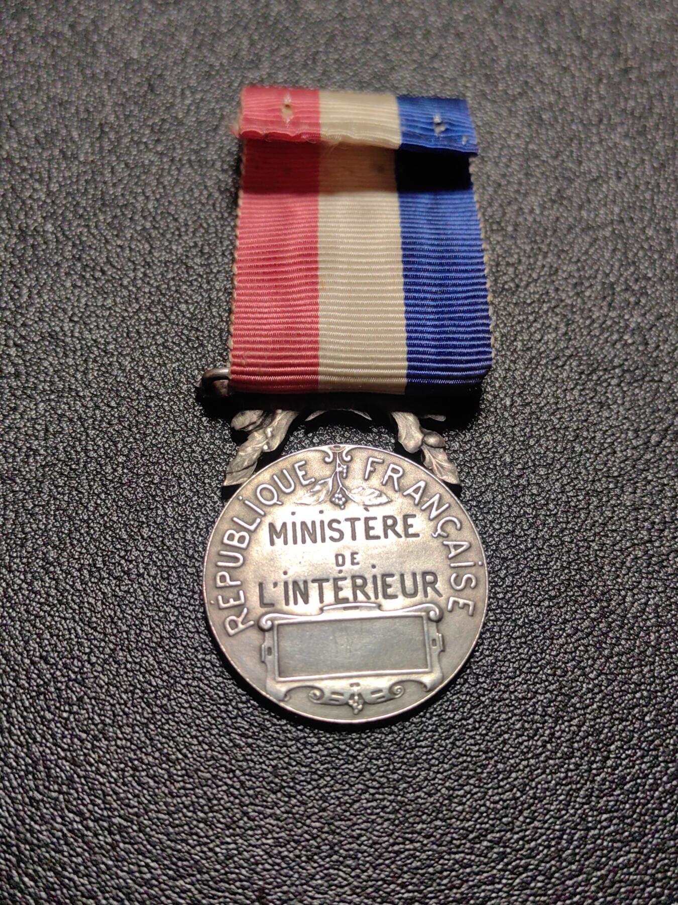 靖甫拍卖新拍第一场 法国内务部嘉奖奖章 银质章体14克