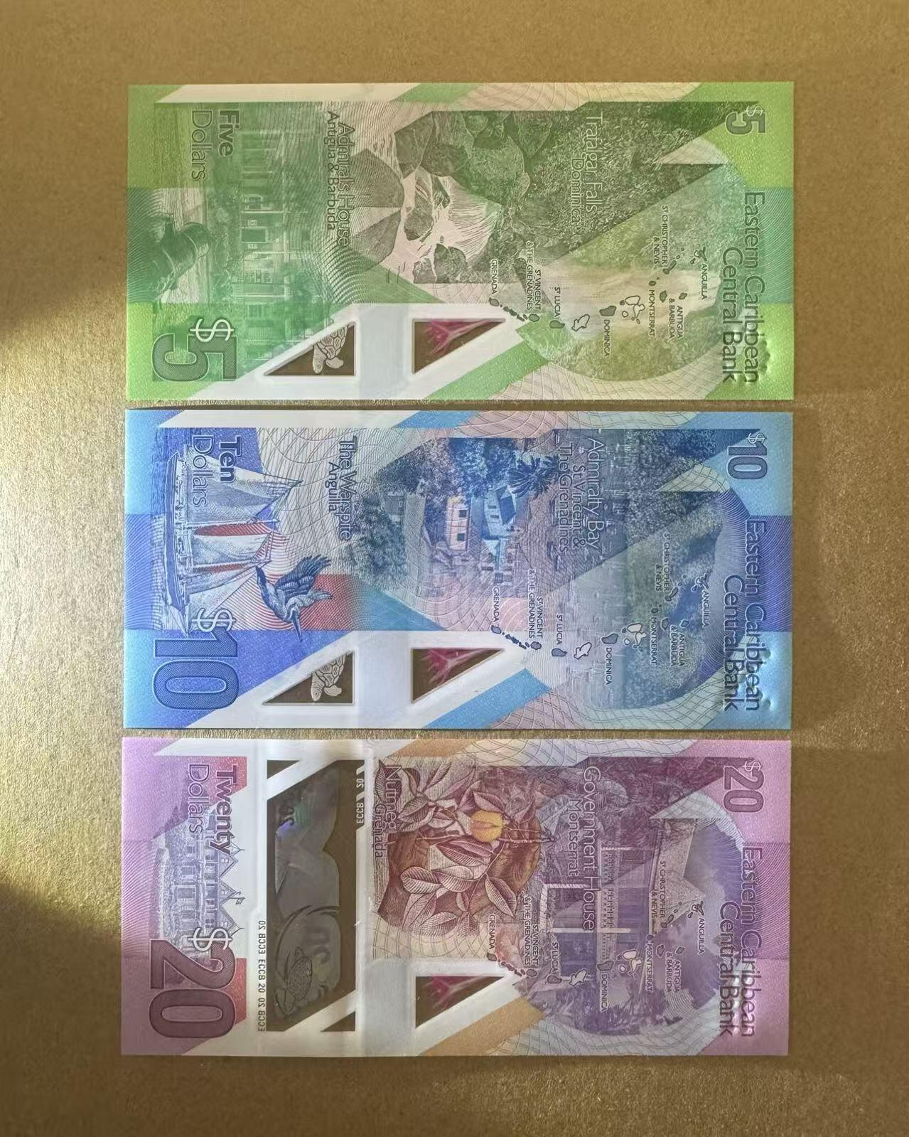 【Blue Auction】世界纸币精拍第770期——18级TOP拍卖/信誉/品质/专业/高效💫 【一组3张888和333豹子号含无47】东加勒比 5-10-20元 女王 全新UNC