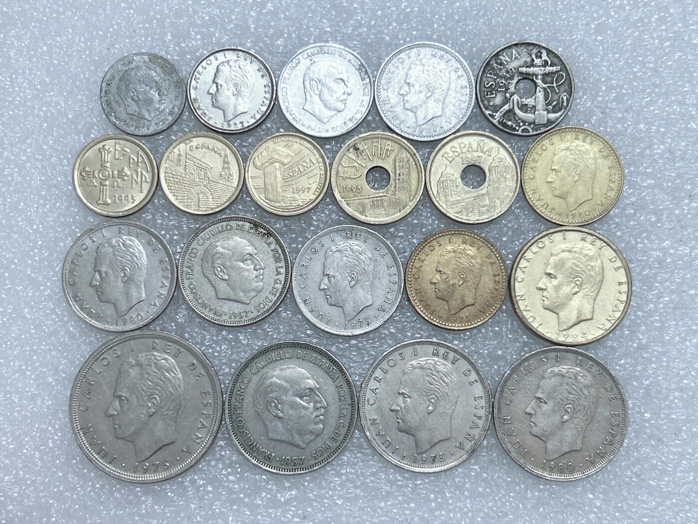 第一海外回流一元起拍收藏 散集专场  第285期 西班牙硬币 20枚 无重复