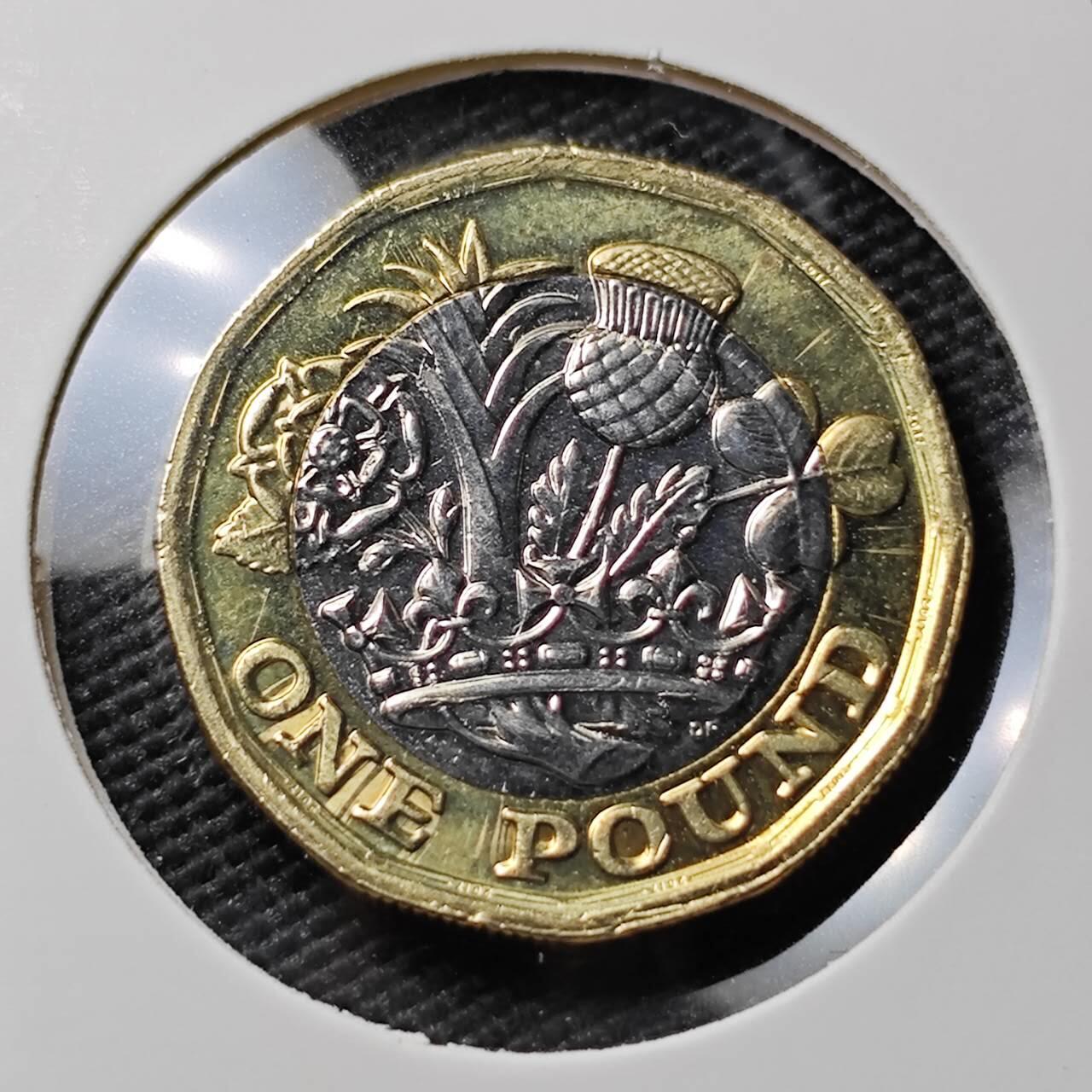 KK钱币收藏小铺 《套币 好品/批量散币专场》  2月预留时间 周末发货  2017英国1镑 好品