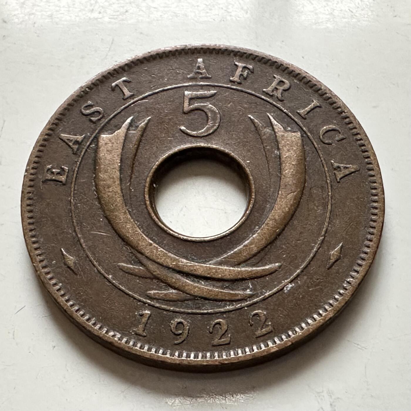 🌹外币初藏🌹🐯2026年第1场  每周二四六晚8️⃣点 接代拍 英属东非1922年五分