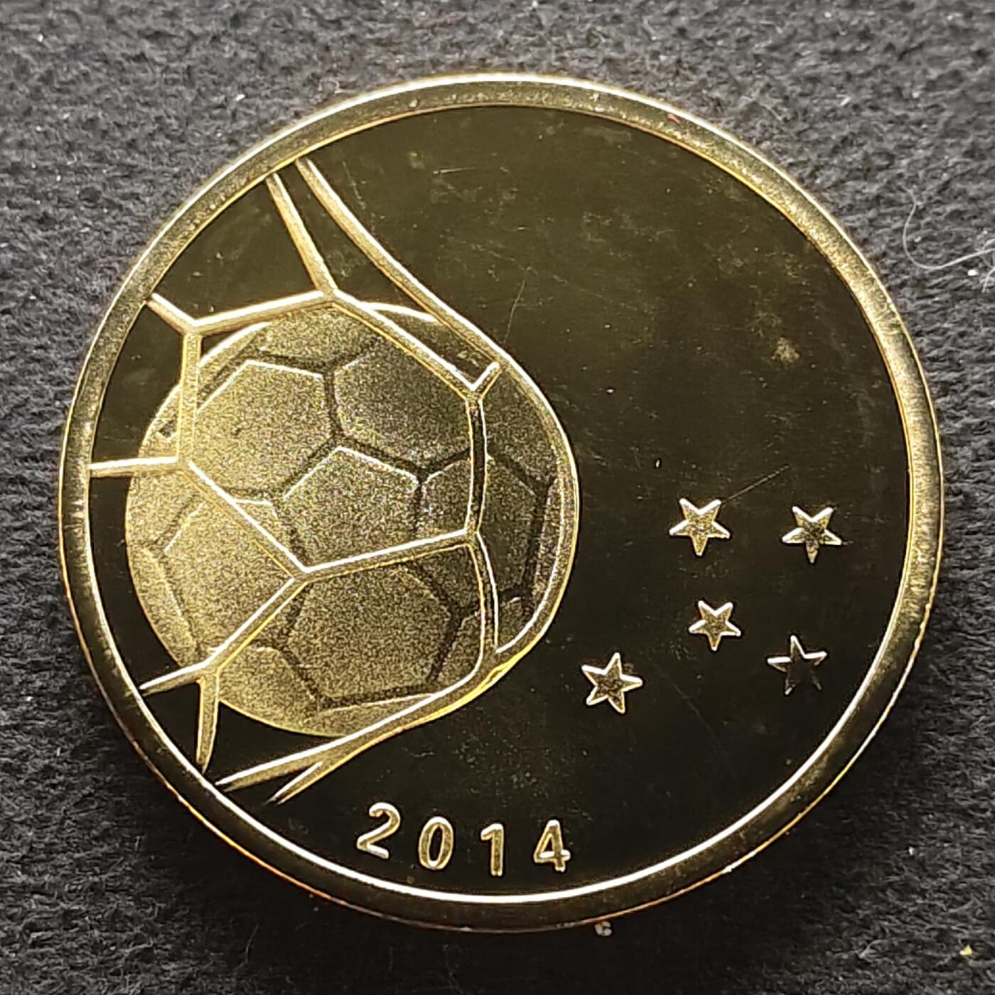 【全场包邮】纯粹捡漏拍490场（免费代拍第27场） 【纪念章】巴西2014年世界杯精制克朗型纪念章