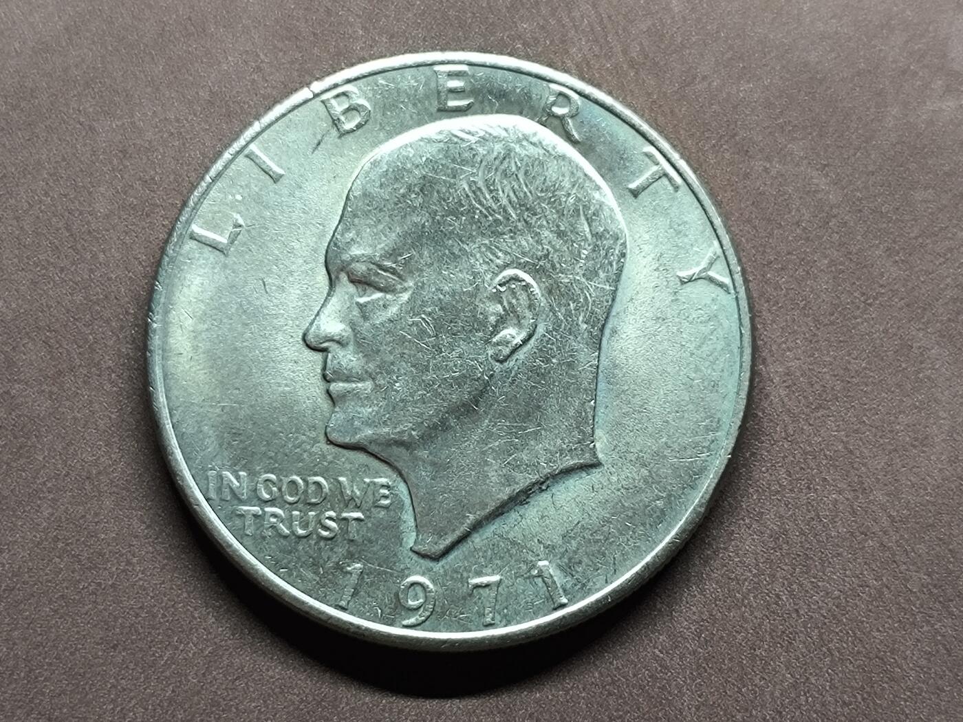 【日月同辉 第1场】元旦首场 无买家佣金 世界钱币 银币 1971年艾森豪威尔1元