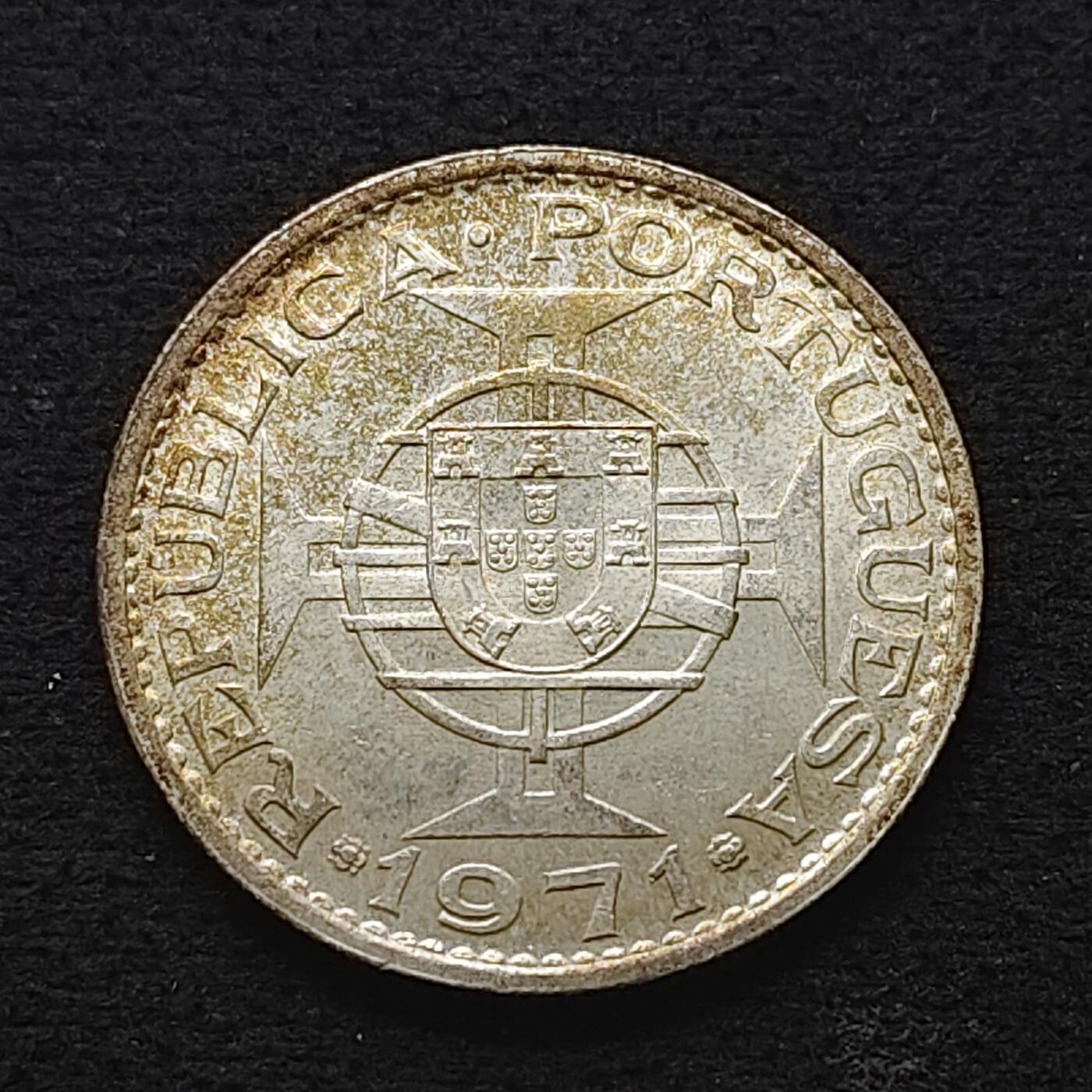 【全场包邮】纯粹捡漏拍491场（免费代拍第28场） 葡属澳门1971年5皮阿斯特（30.5毫米10克）银币