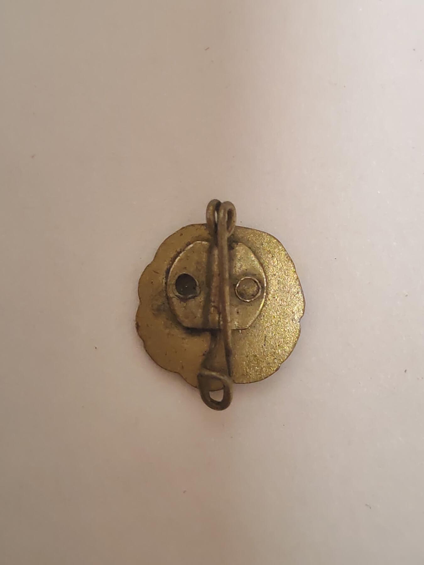 韵星假日拍卖第三十四期 -- Rimey Holidays Auction 34 民主德国工会四十年荣誉会员证章