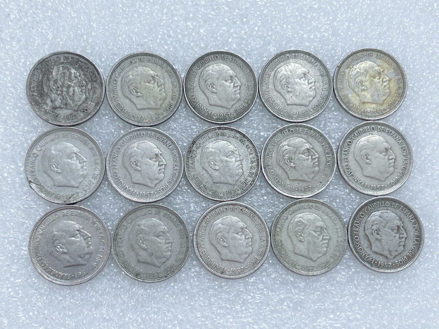 第一海外回流一元起拍收藏 散集专场  第285期 西班牙5比塞塔硬币 15枚