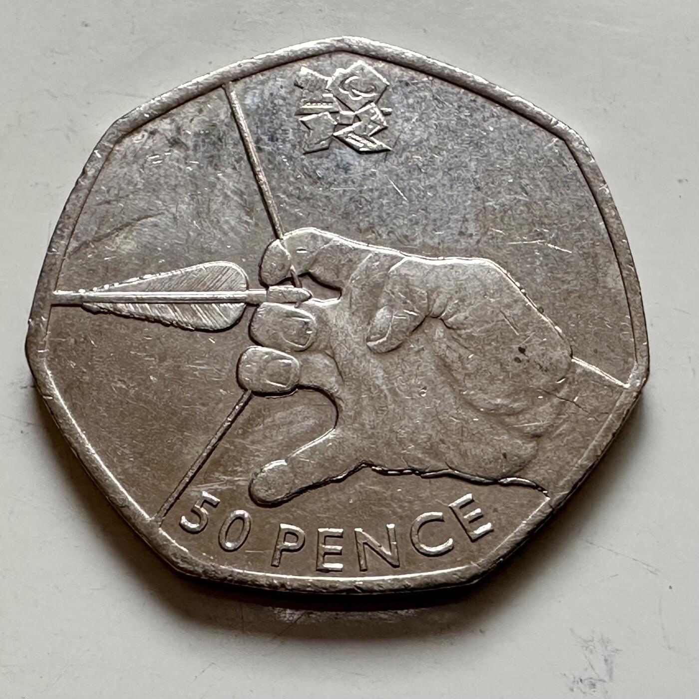 🌹外币初藏🌹🐯2026年第1场  每周二四六晚8️⃣点 接代拍 英国2011年50便士纪念币