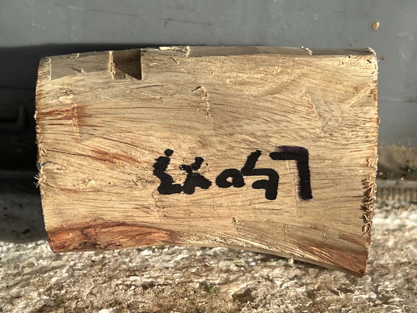 零元拍：  L50-3 海南黄花梨原料。78/45/53MM