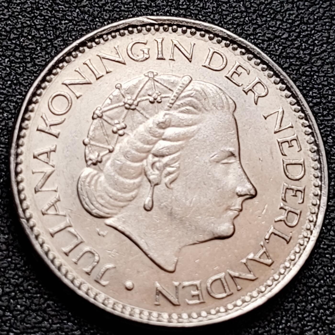 泉币菌-第157场-跨年欢乐场（特修改截拍时间为23:30分）