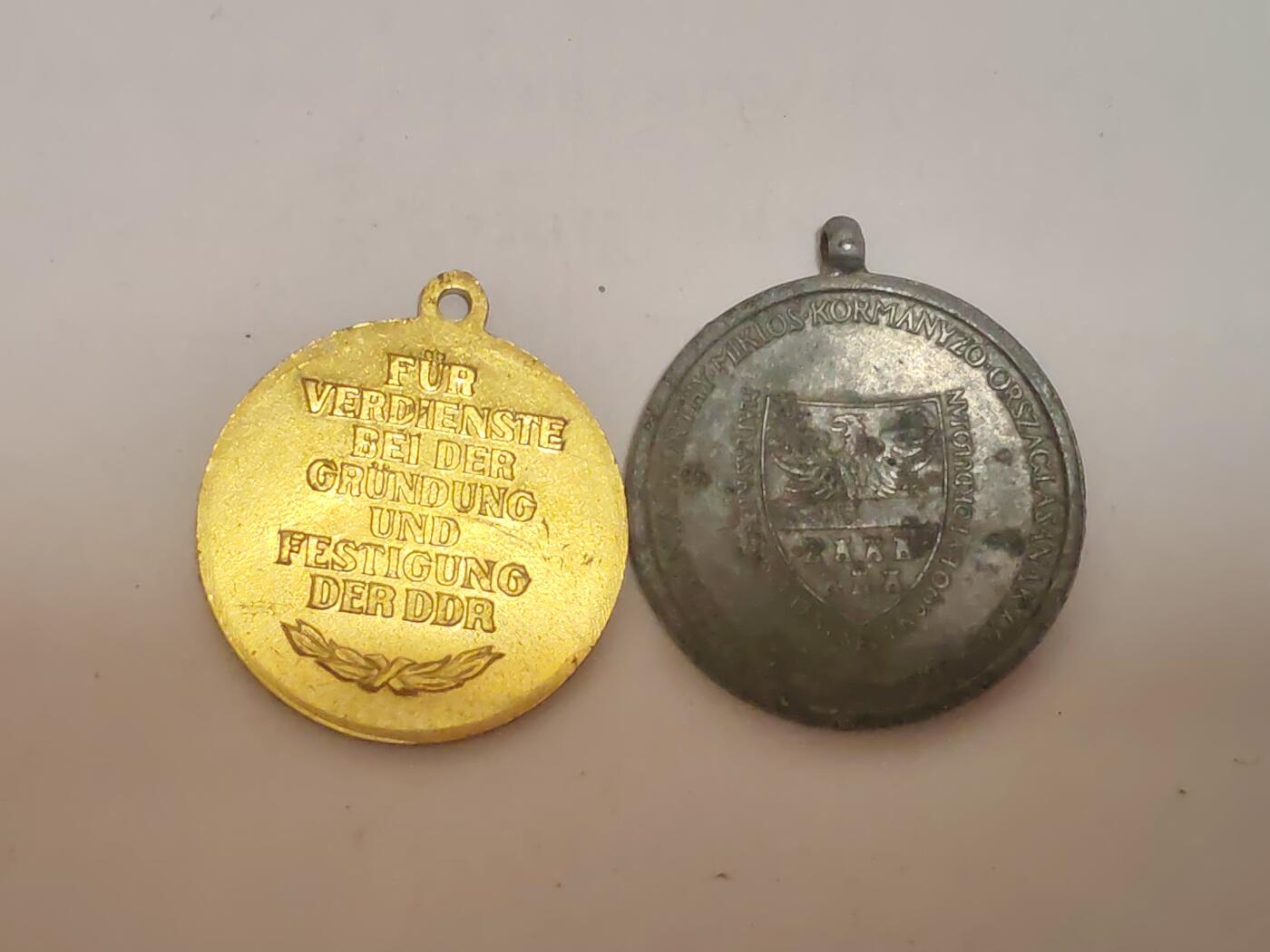 韵星假日拍卖第三十四期 -- Rimey Holidays Auction 34 匈牙利王国收复特兰西瓦尼亚奖章 民主德国建国三十年奖章