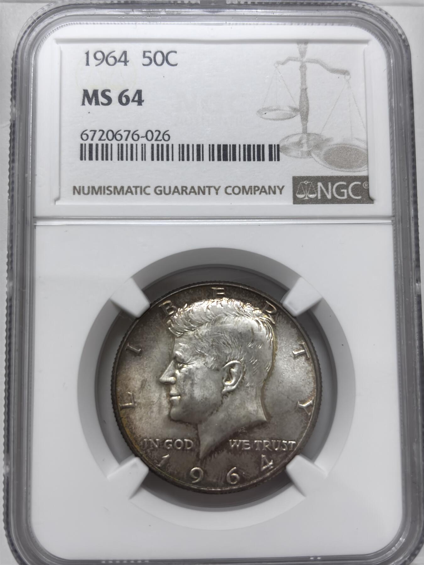 文馨钱币收藏 迎新纳福2026新年第一场（第 287 场）金银老铜币拍卖 NGC 评级 MS64 分美国 1964 年肯尼迪半美元银币，高银版，金光五彩斑斓，双面金黄边，视觉拉满