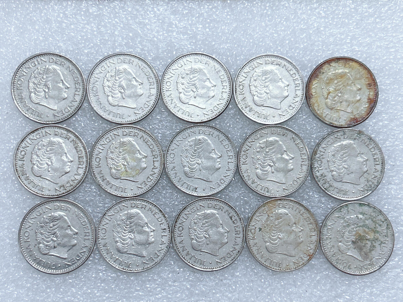 第一海外回流一元起拍收藏 散集专场  第285期 荷兰1盾硬币 15枚