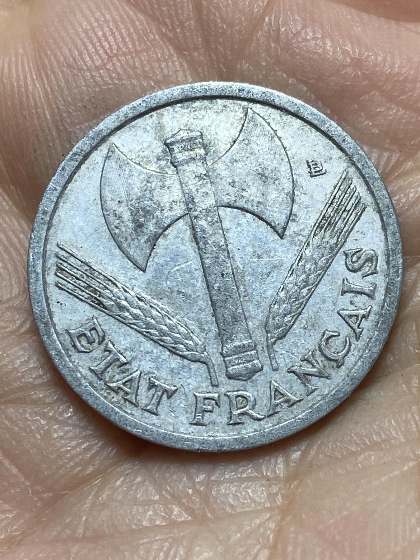 2026年第二场(总第一百七十一场）外国好品散币场(免佣金) 法国1943年1法郎(维希傀儡政府时期，首发年仅发行2年)