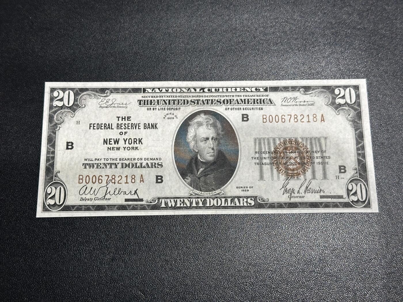 《外钞收藏家》第五百九十八期（2026年新年第一场）（本平台长期征集拍品、欢迎藏友们联系合作） 1929年美国国民银行券20元  橙色库印 非全新 品相如图
