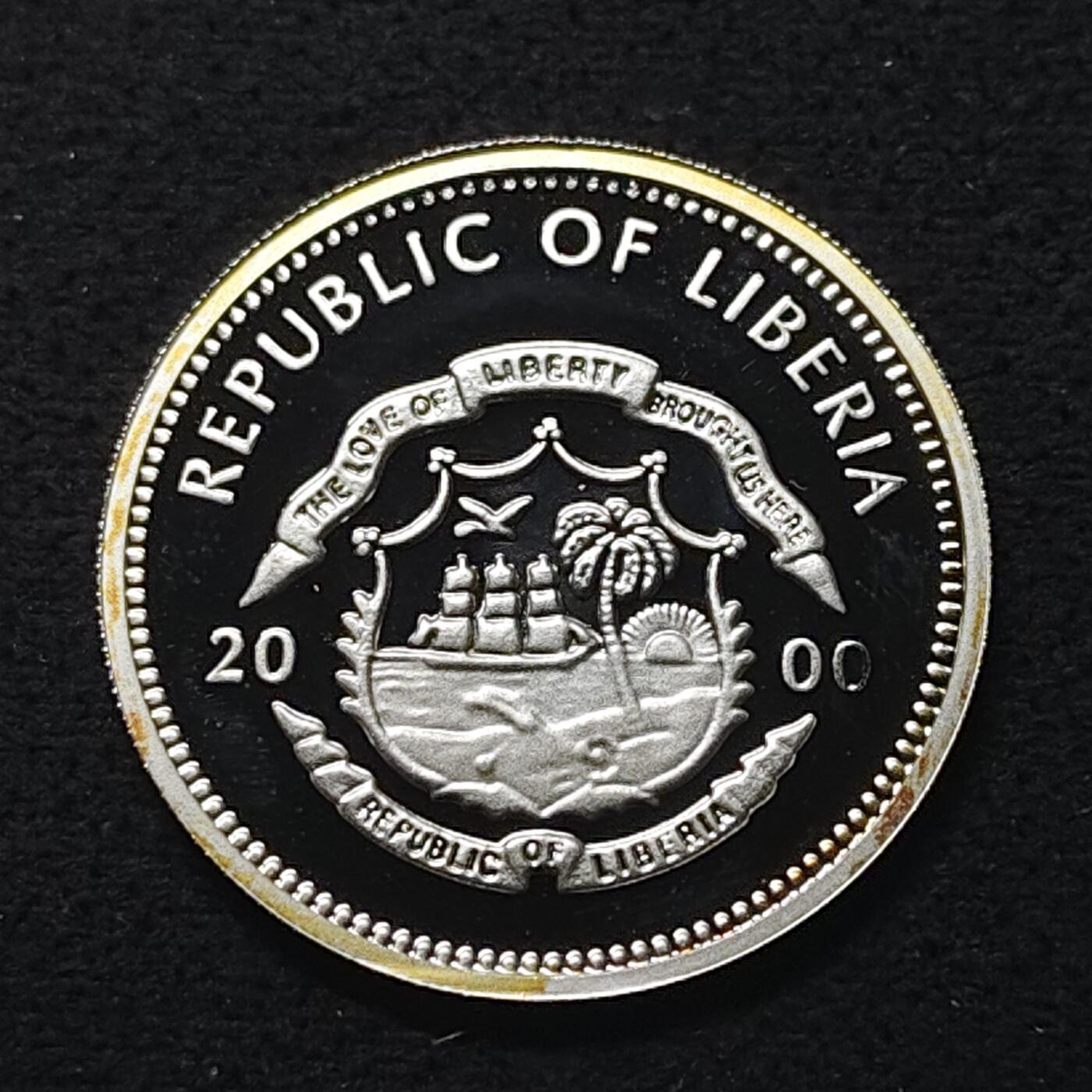 【全场包邮】纯粹捡漏拍491场（免费代拍第28场） 利比里亚2000年5元濒危动物大象系列精制（30.1毫米8.54克）纪念银币