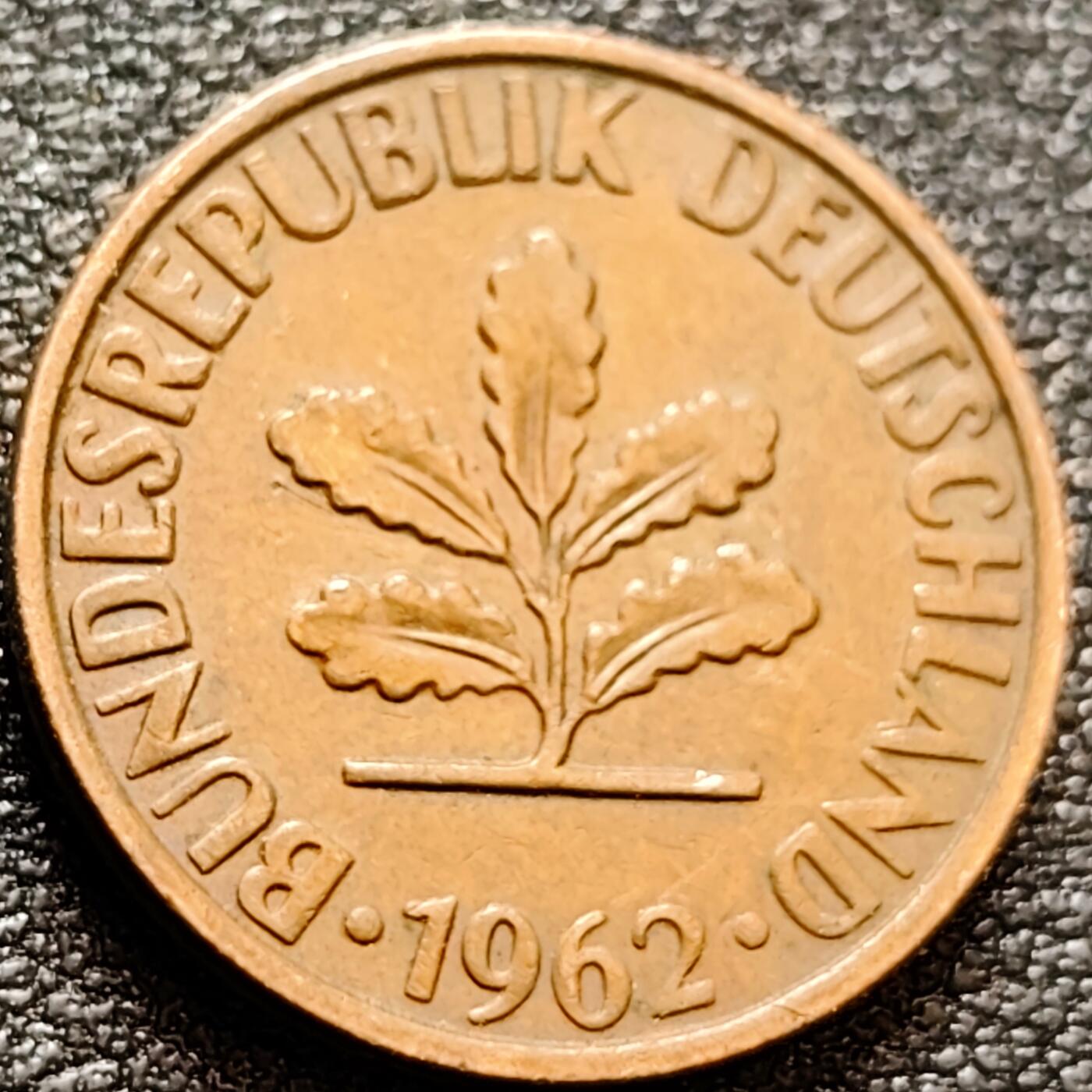 泉币菌-第157场-跨年欢乐场（特修改截拍时间为23:30分）