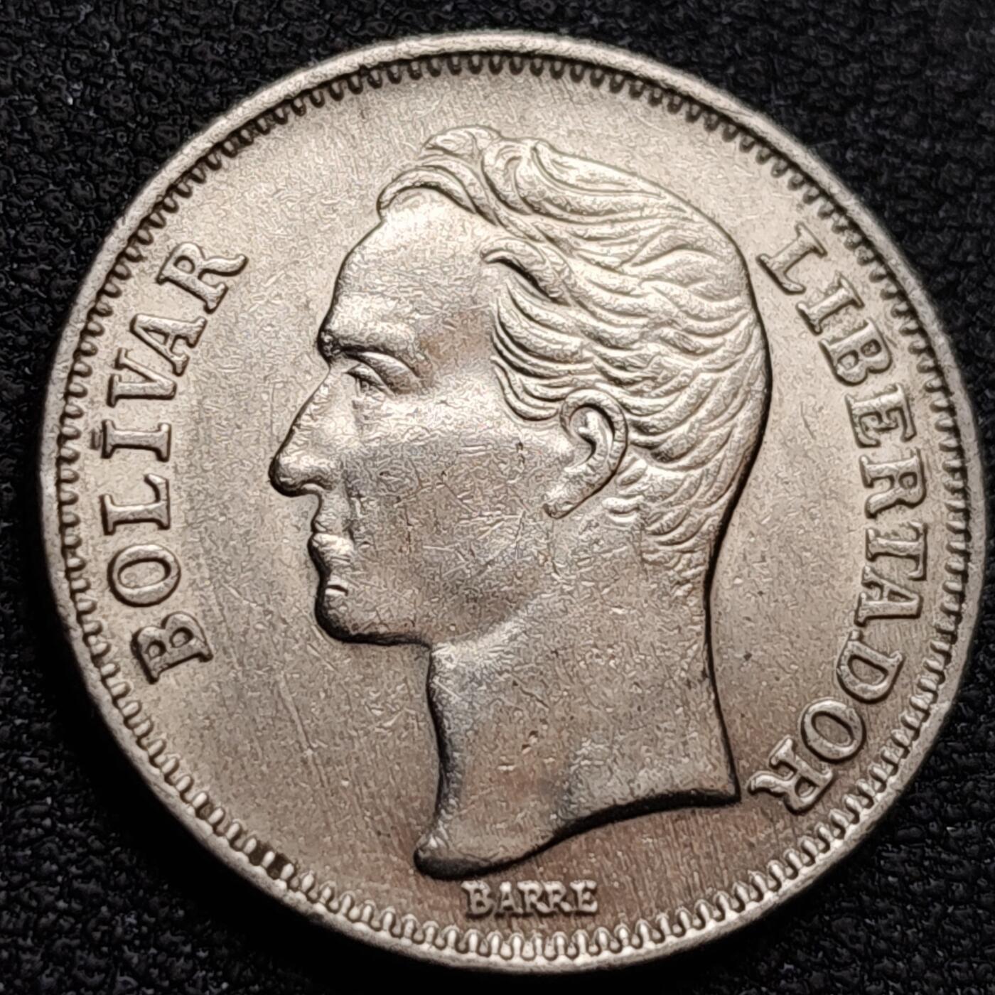 泉币菌-第158场-元旦欢乐场，开年第一场，新年快乐！（特修改截拍时间为23:30分） 。