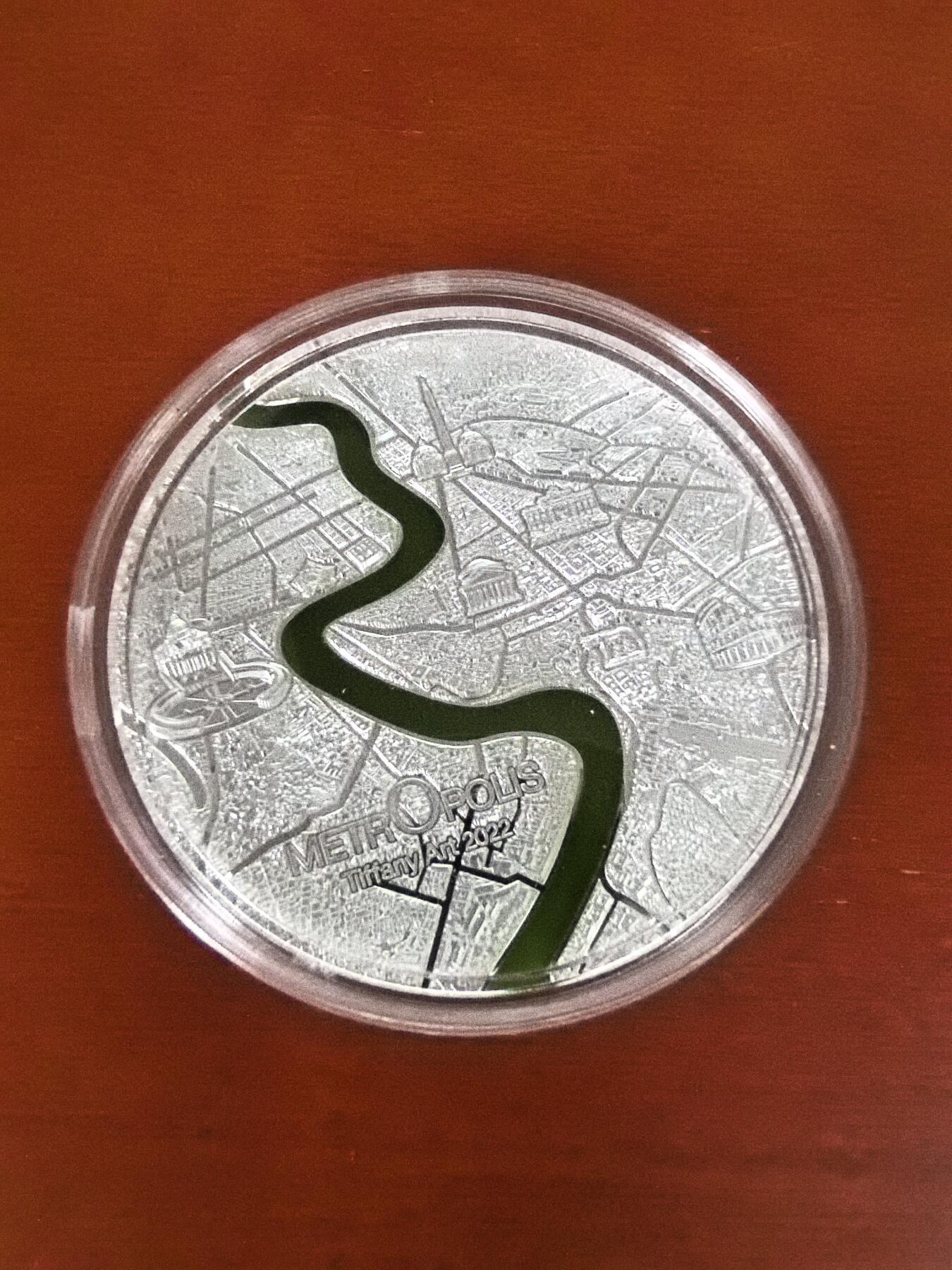 长老汇蛇年精选第九十场拍卖 2022帕劳罗马蒂凡尼20元镶嵌3盎司精制银币，盒证全，999枚