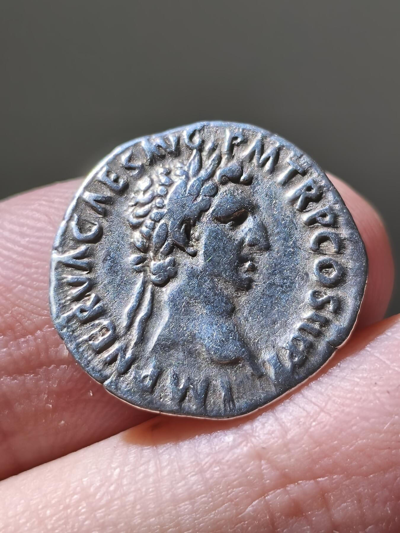 极美珍品！ 罗马帝国 公元96-98年 五贤帝涅尔瓦 第纳尔银币，非常罕见的银币，五贤帝最大的拦路虎，老牌名誉品