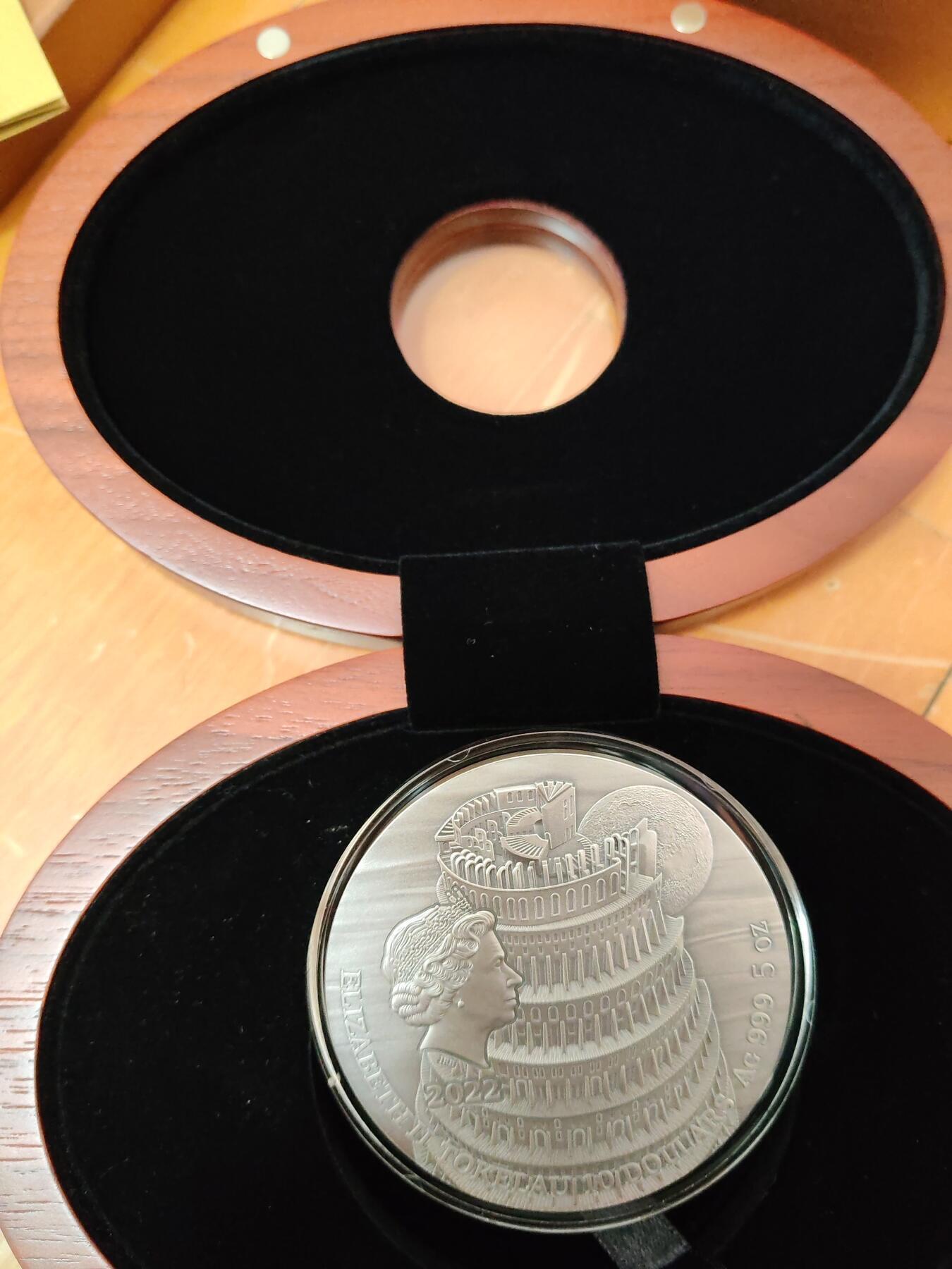 长老汇蛇年精选第九十场拍卖 2022托克劳巴别塔10元彩色高浮雕仿古银币，5盎司999银，盒证全，299枚