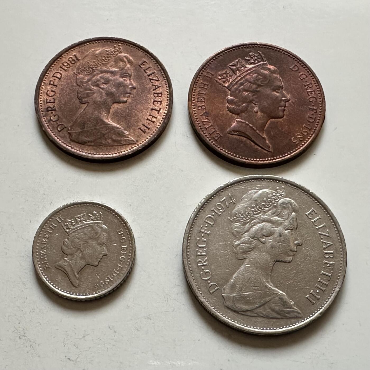 🌹外币初藏🌹🐯2026年第1场  每周二四六晚8️⃣点 接代拍 散币4枚