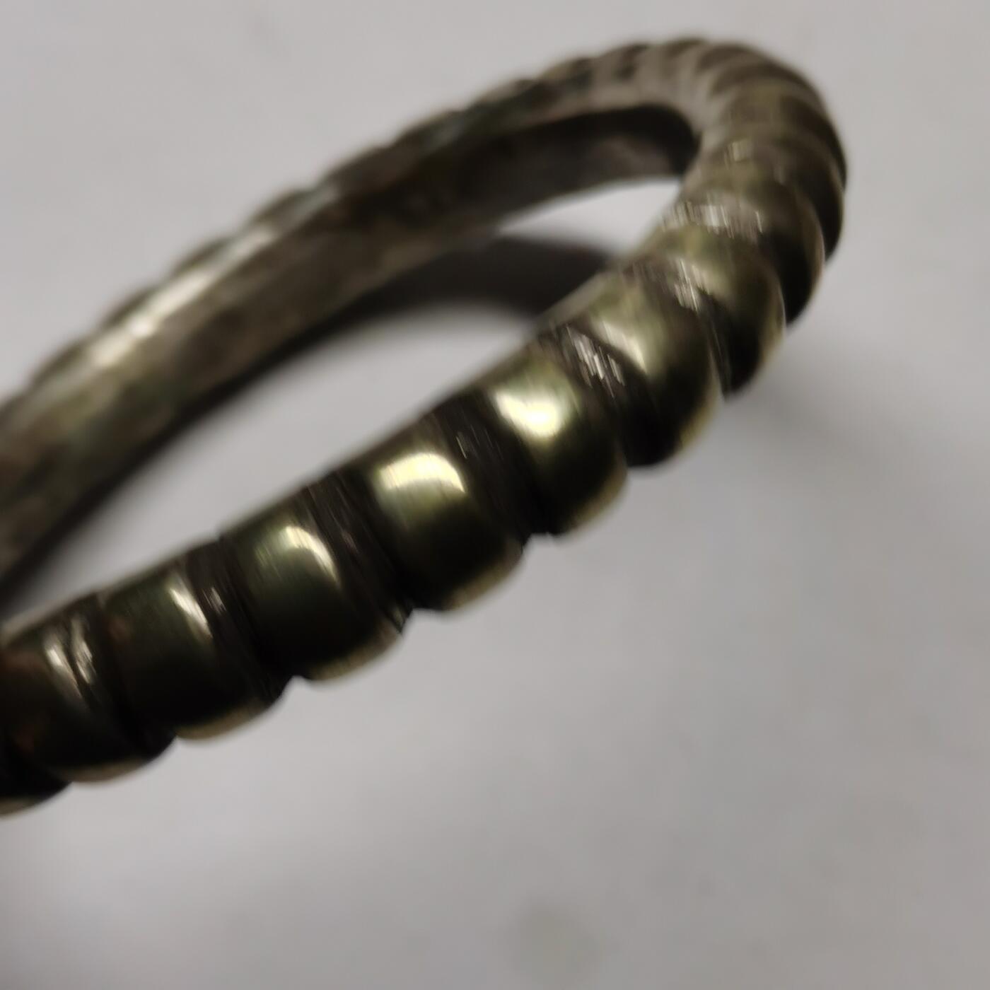 杂件专场92期 清代老银竹节手镯，重31.9克