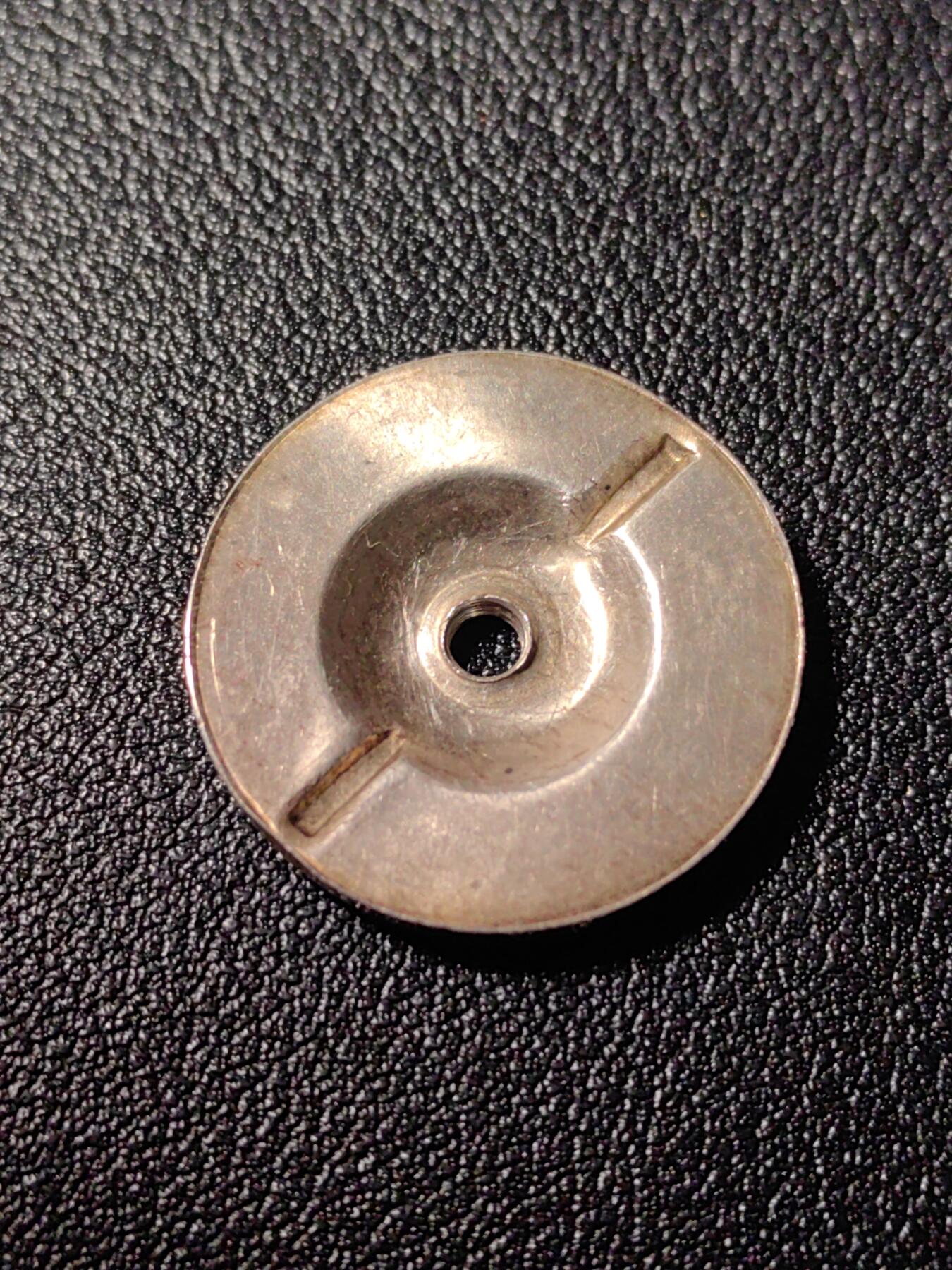 靖甫拍卖新拍第一场 南斯拉夫大盘银轮 7.1克 材料价120