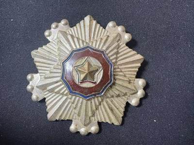 罗岚⭐爱藏⭐甄选专拍第三场-分享拍场赚佣（实体店在建中···） - 朝鲜人民民主主义共和国三级国旗勋章  苦难行军时期爪纹版 镀银珐琅材质