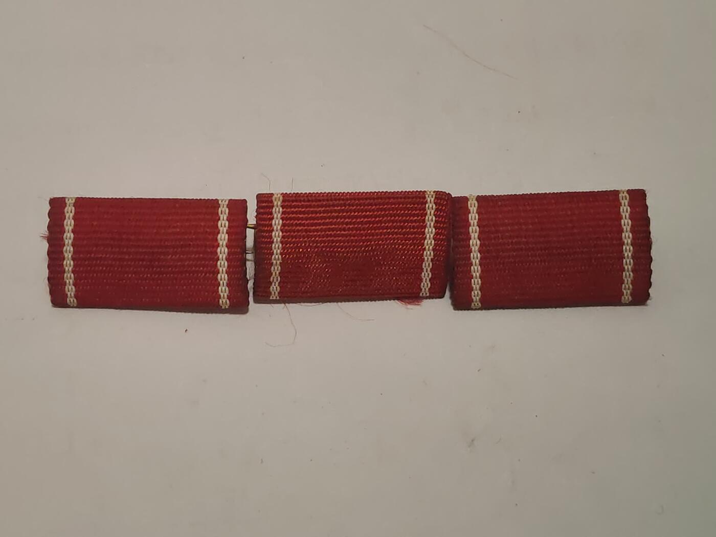 韵星假日拍卖第三十四期 -- Rimey Holidays Auction 34 民主德国章略一组