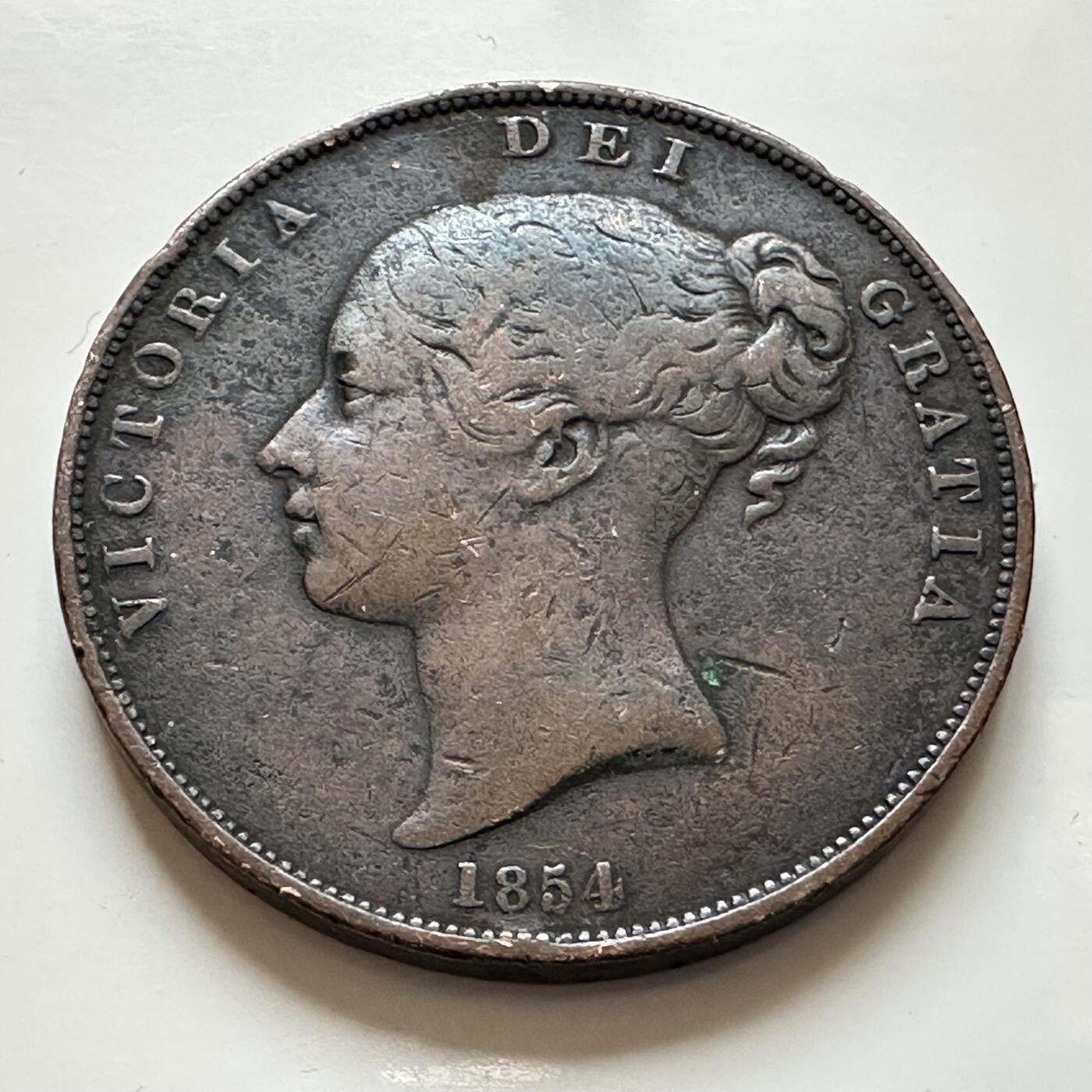 🌹外币初藏🌹🐯2026年第1场  每周二四六晚8️⃣点 接代拍 英国1854年一便士 大铜币 孔未穿