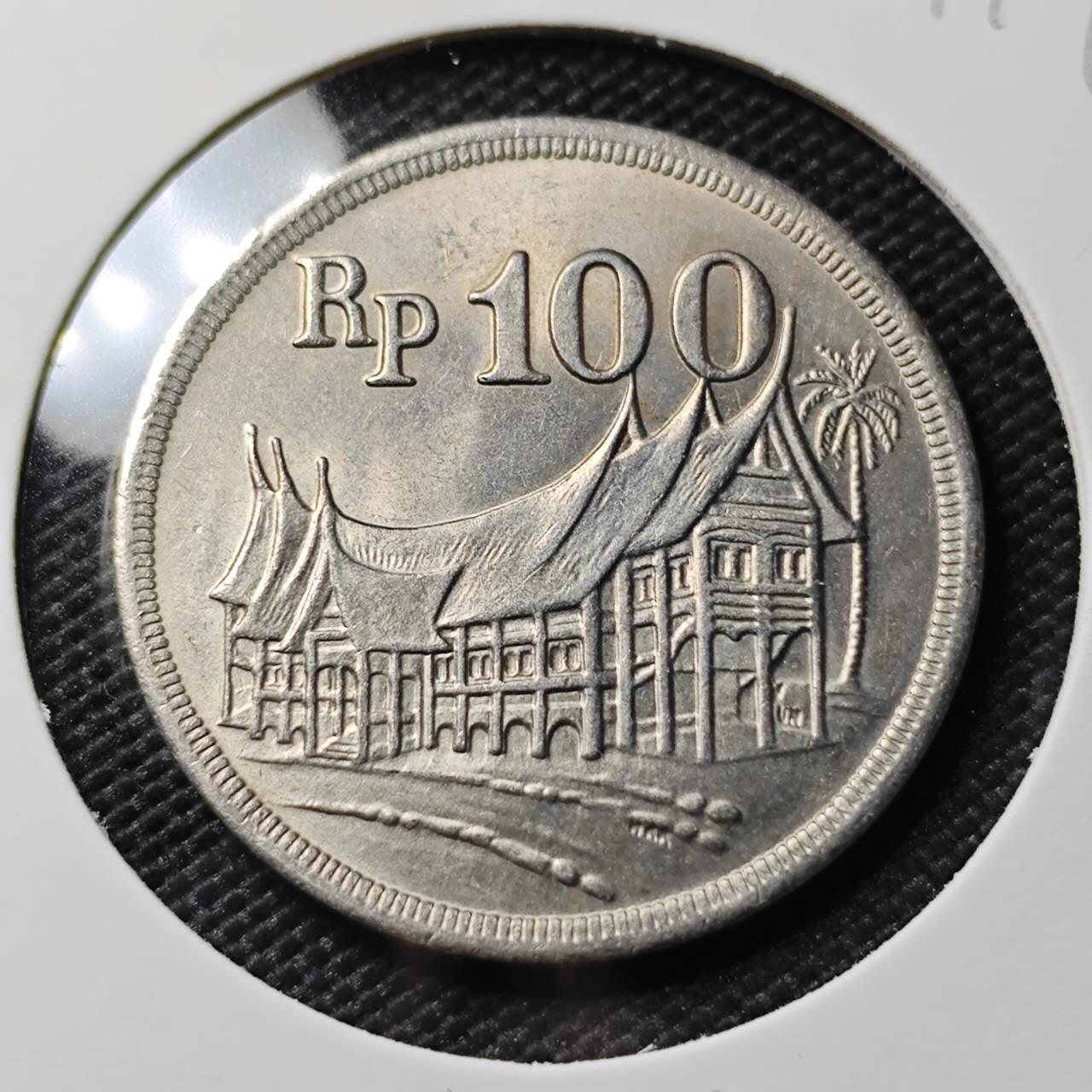 KK钱币收藏小铺 《套币 好品/批量散币专场》  2月预留时间 周末发货  1973印度尼西亚100卢比 厚版 好品