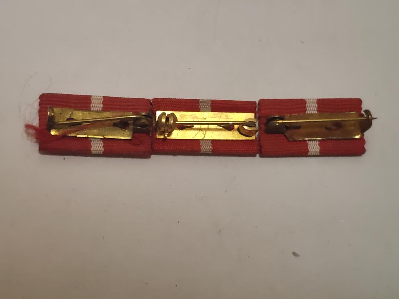 韵星假日拍卖第三十四期 -- Rimey Holidays Auction 34 民主德国铜级工战队忠诚服务奖章章略一组