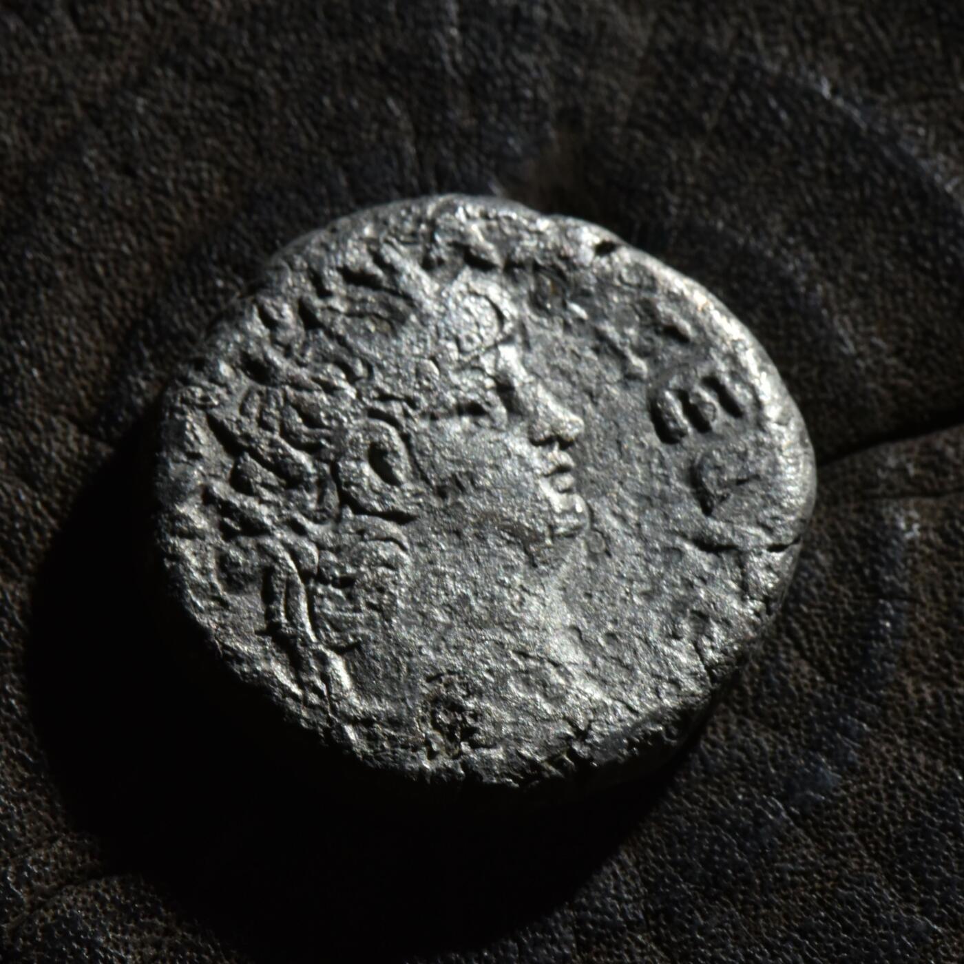 【良泉】第45期【直播场】1月15日晚19.30点开拍！ 208组，西方古代钱币、丝路古珠杂项专场 【藏家出品C】12.95克，罕见 罗马帝国埃及行省 公元54-68年 尼禄  四德拉克马银铜合金币