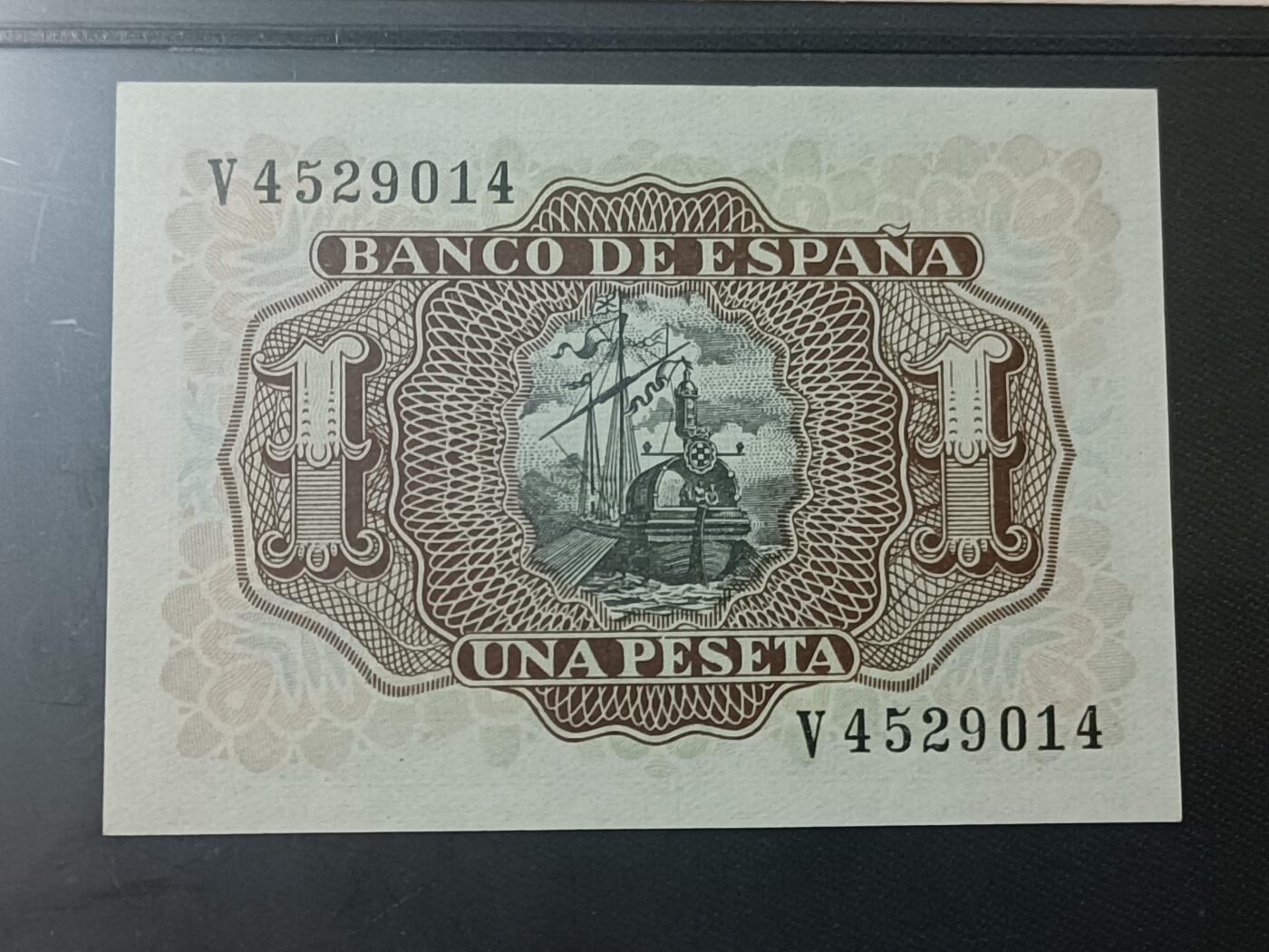 【游宝包邮场】蛇年第104期  西班牙-1比塞塔【1953年 全新UNC】