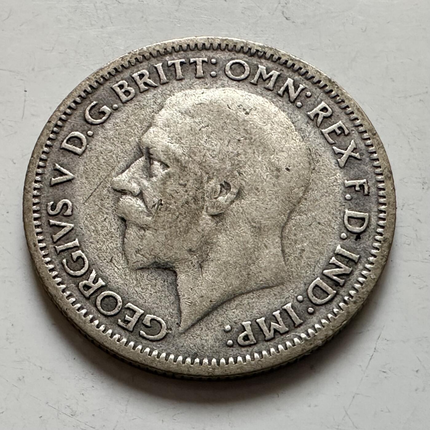 🌹外币初藏🌹🐯2026年第1场  每周二四六晚8️⃣点 接代拍 英国1936年六便士银币