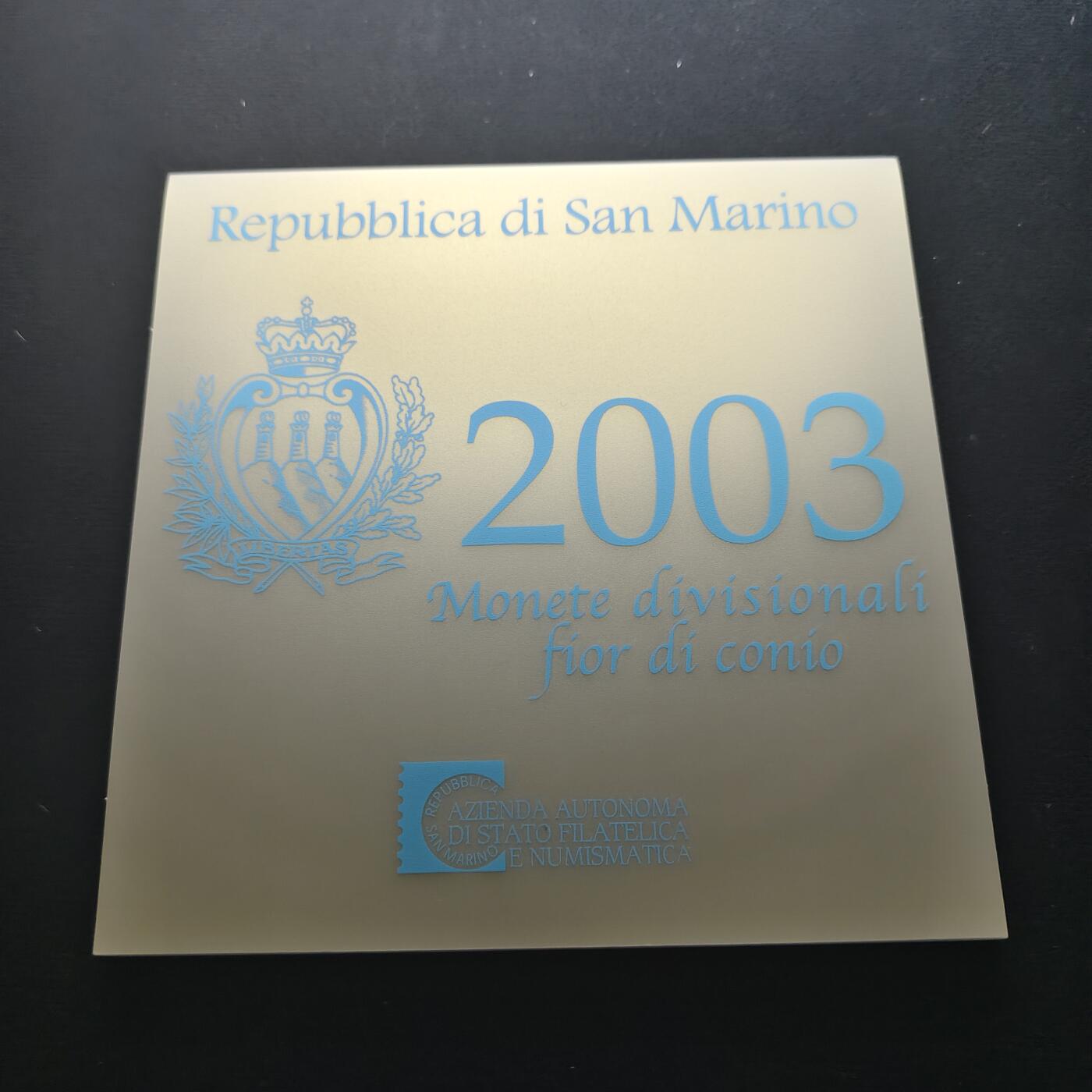 【全场包邮】纯粹捡漏拍491场（免费代拍第28场） 圣马力诺2003年官方封装套币-含5欧元独立宽容自由（32毫米18克）纪念银币